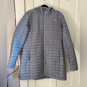 North Face Grey Thermoball Eco Parka Size XXL Like New!! Lightweight but Warm❤️
